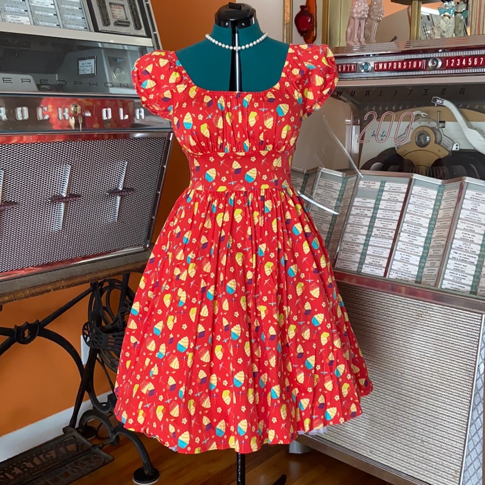 WDW Dress Shoppe Dole Whip Dress, Sz. M GUC